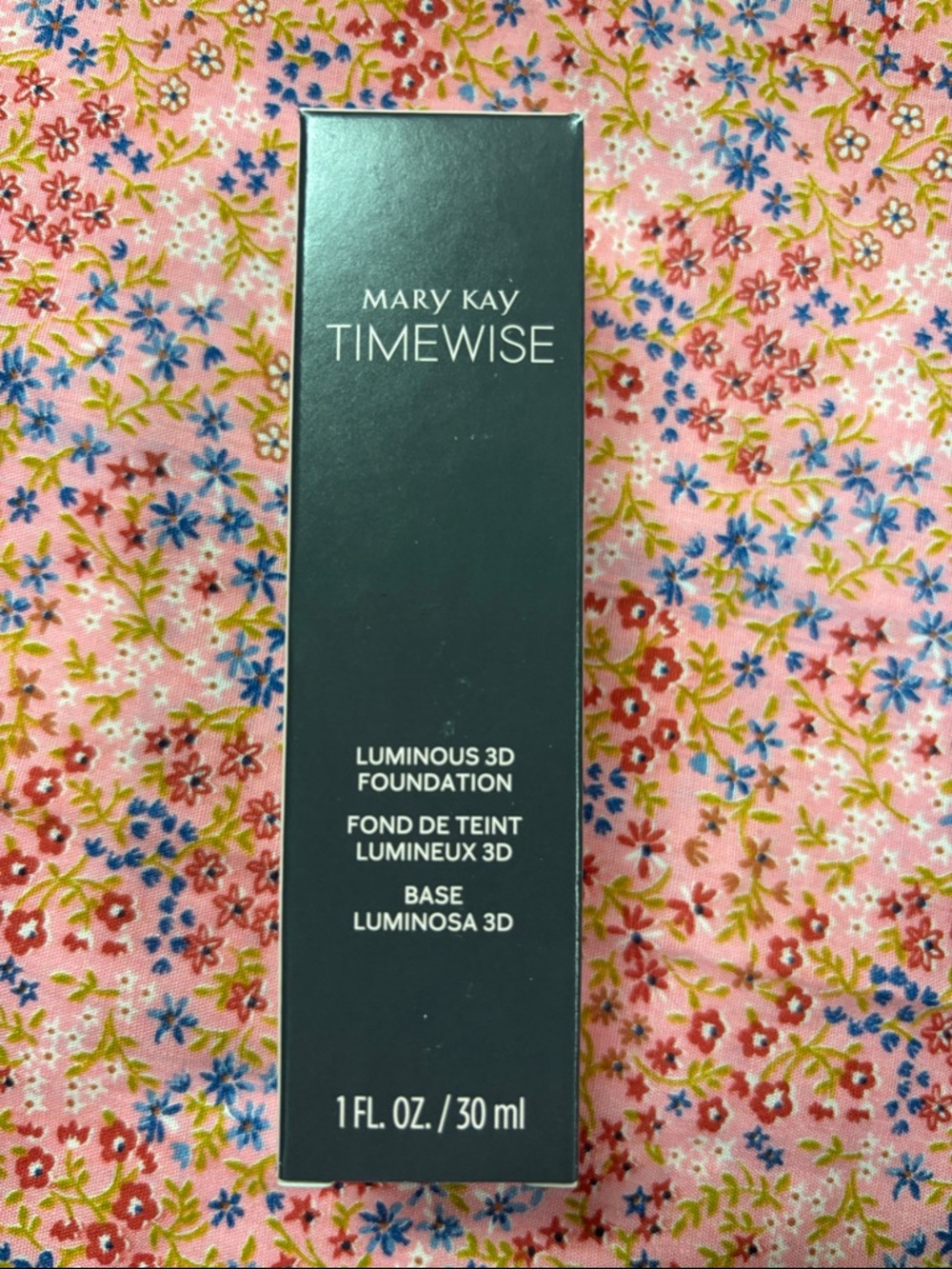Beige C 120 - Mary Kay TimeWise Luminous 3D Foundation